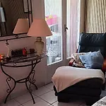 Loratori La Felicadad Cures & Apartman